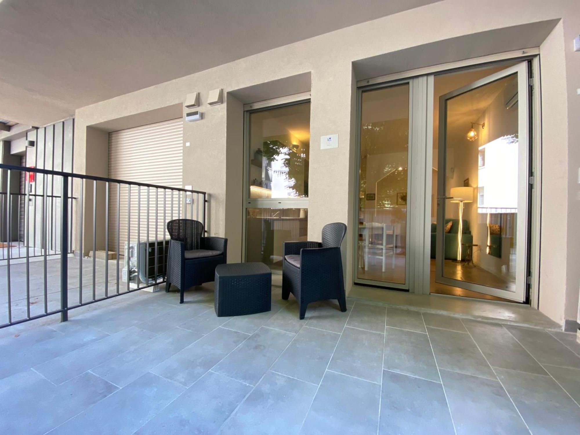 Avantgard Rooms Terrace Suite Болонья Экстерьер фото