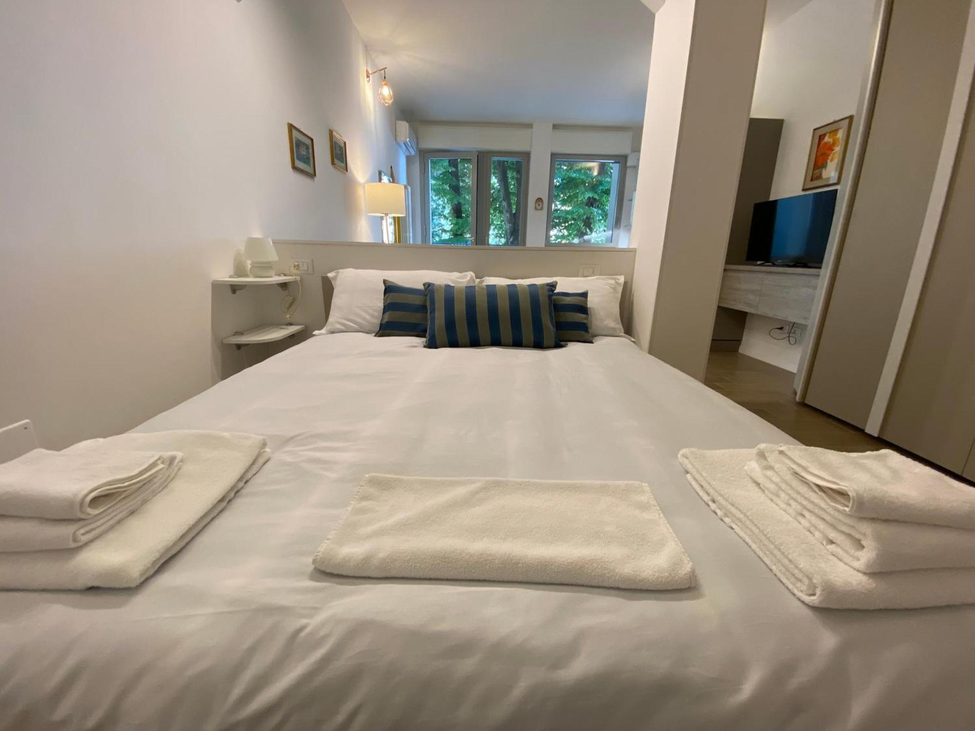 Avantgard Rooms Terrace Suite Болонья Экстерьер фото